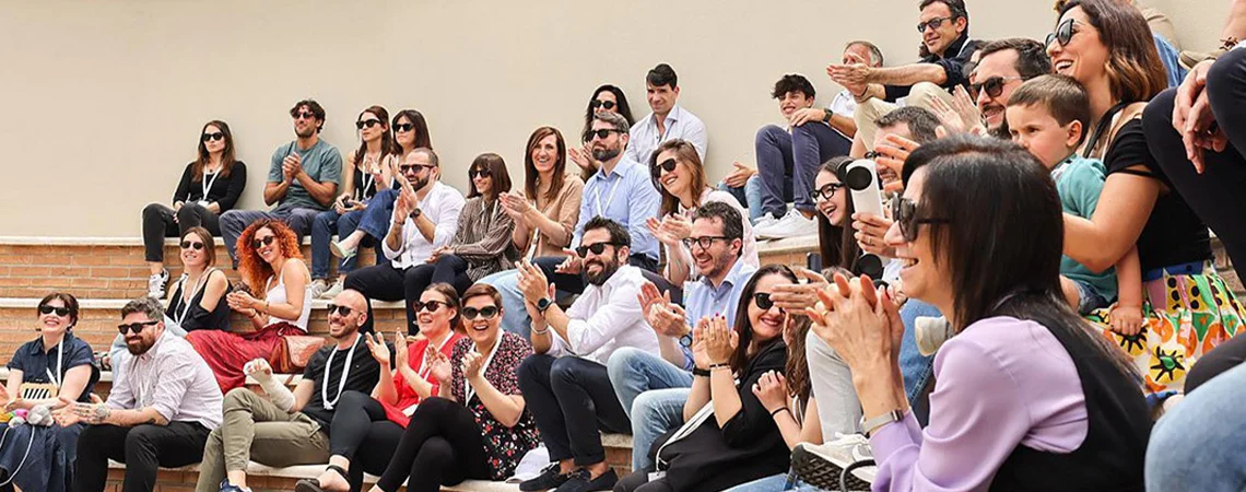 Le persone di Free To X e i loro familiari